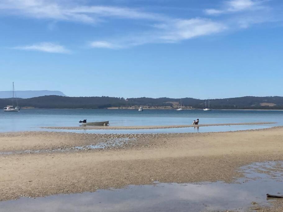 Lawrence Creek Cottage Bruny Island Simpsons Bay エクステリア 写真